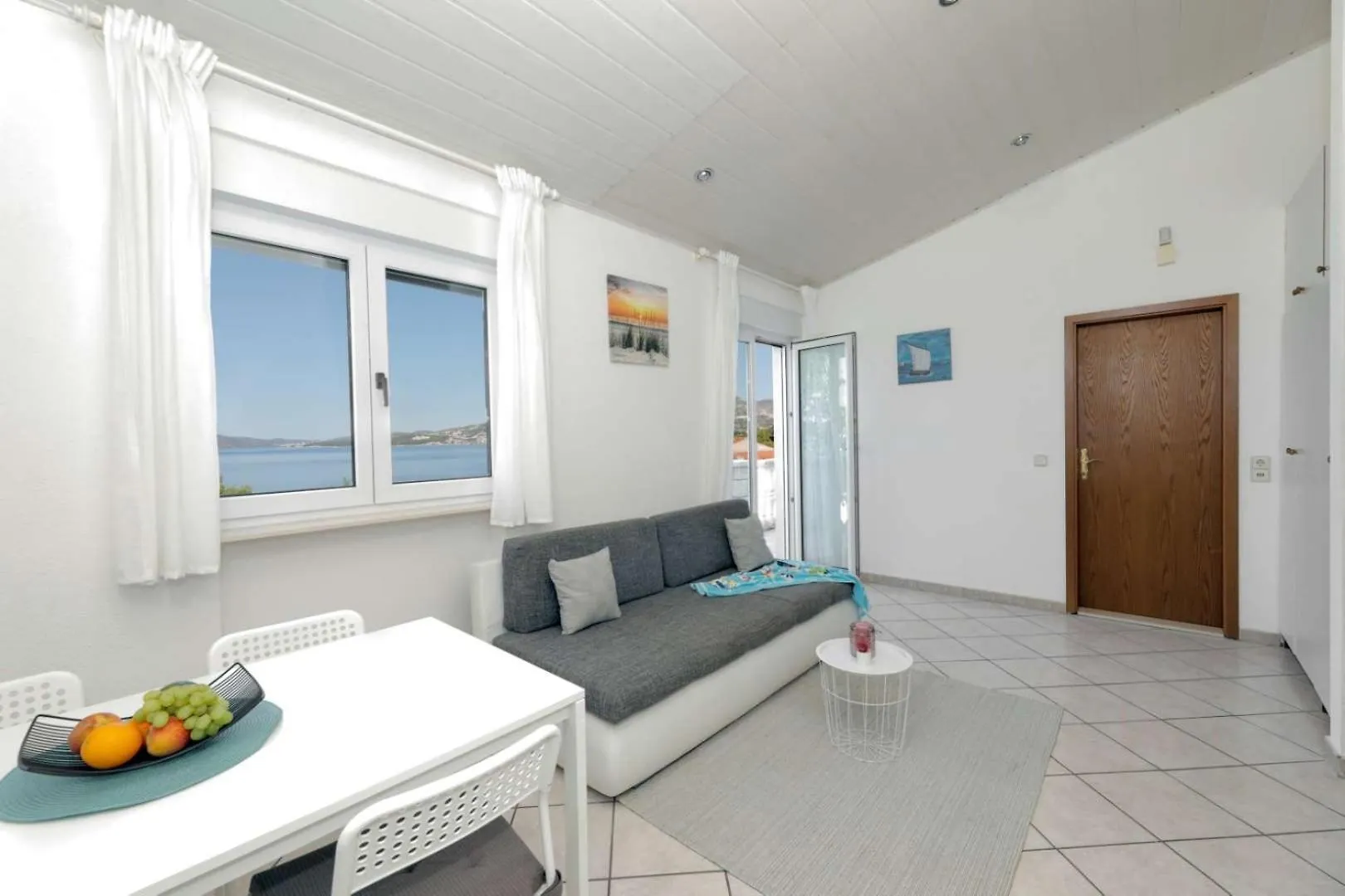 Apartments Lovric Trogir