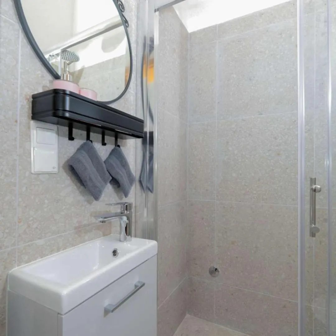 Apartments Lovric Trogir Kroatien